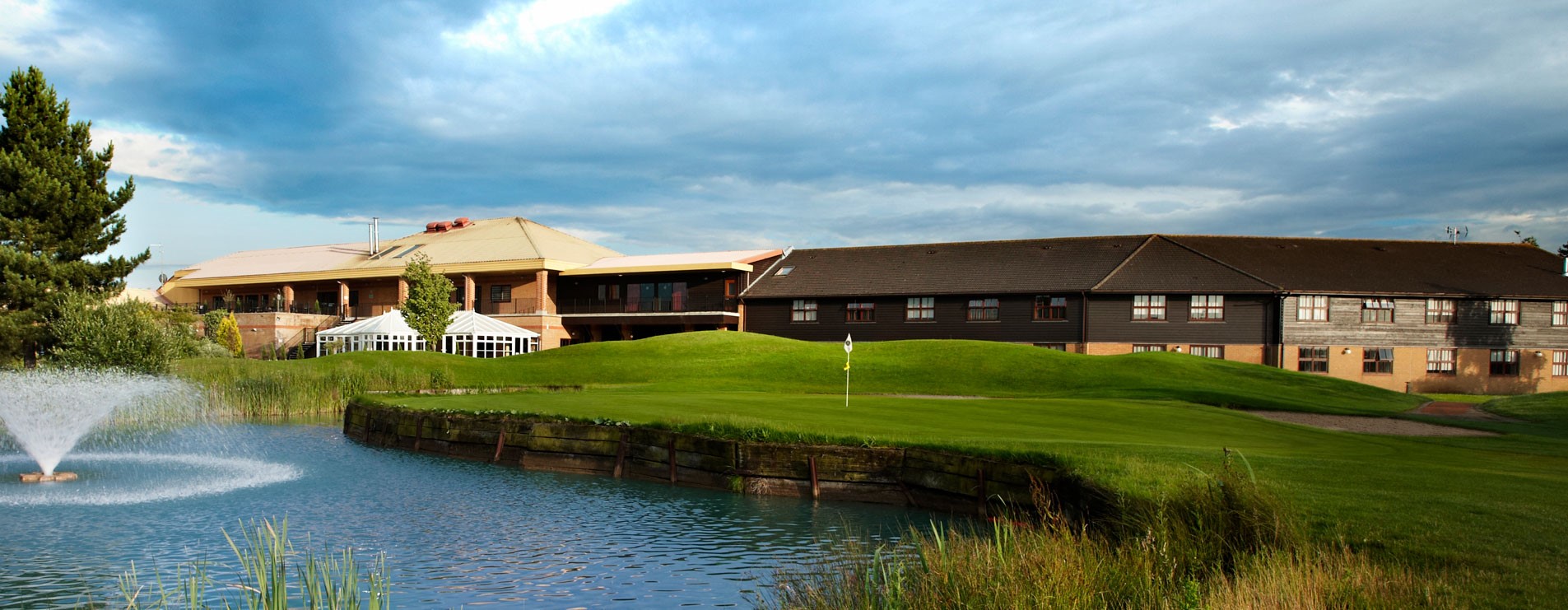 The Essex Golf & Country Club Thumbnail as Accommodation